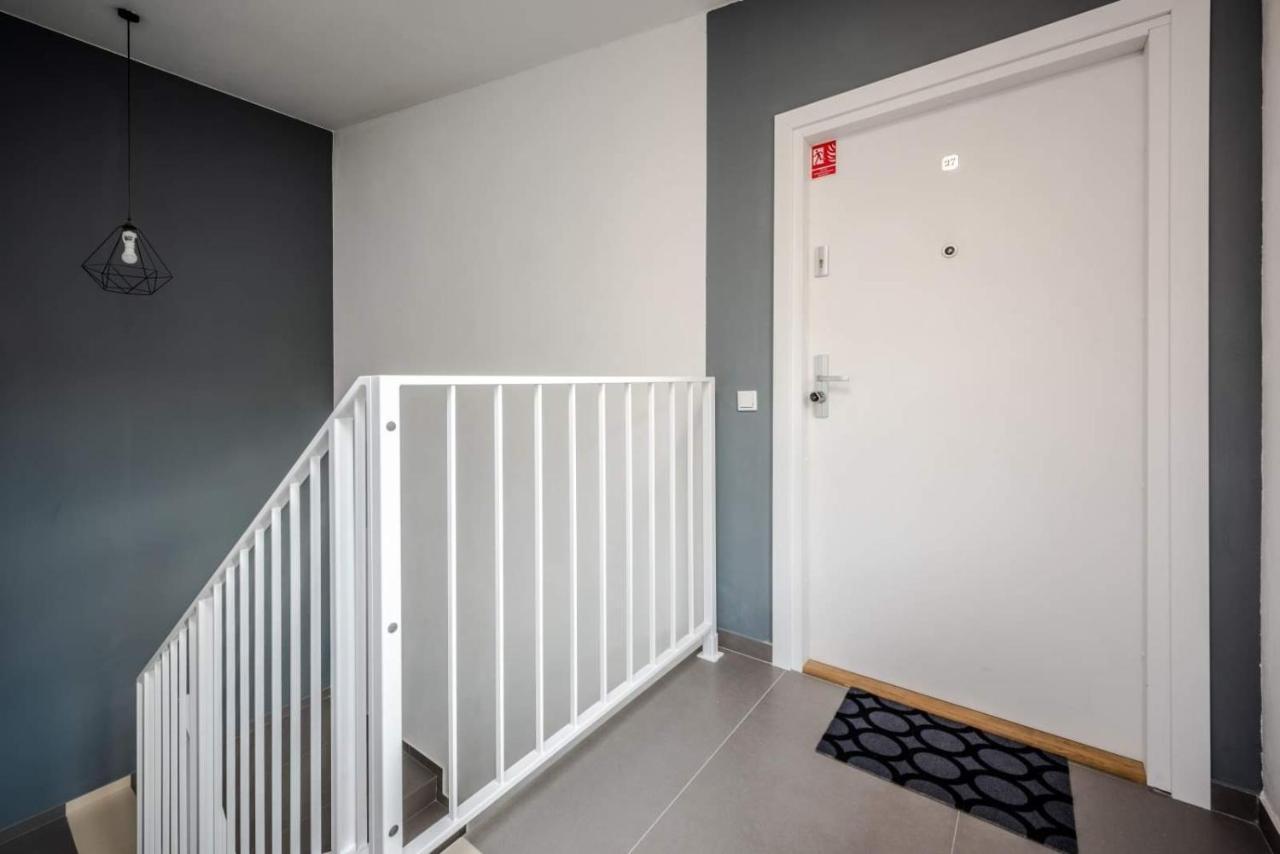 Modern Apartment Arizona Studio Old Town Dietla Balcony คราคูฟ ภายนอก รูปภาพ