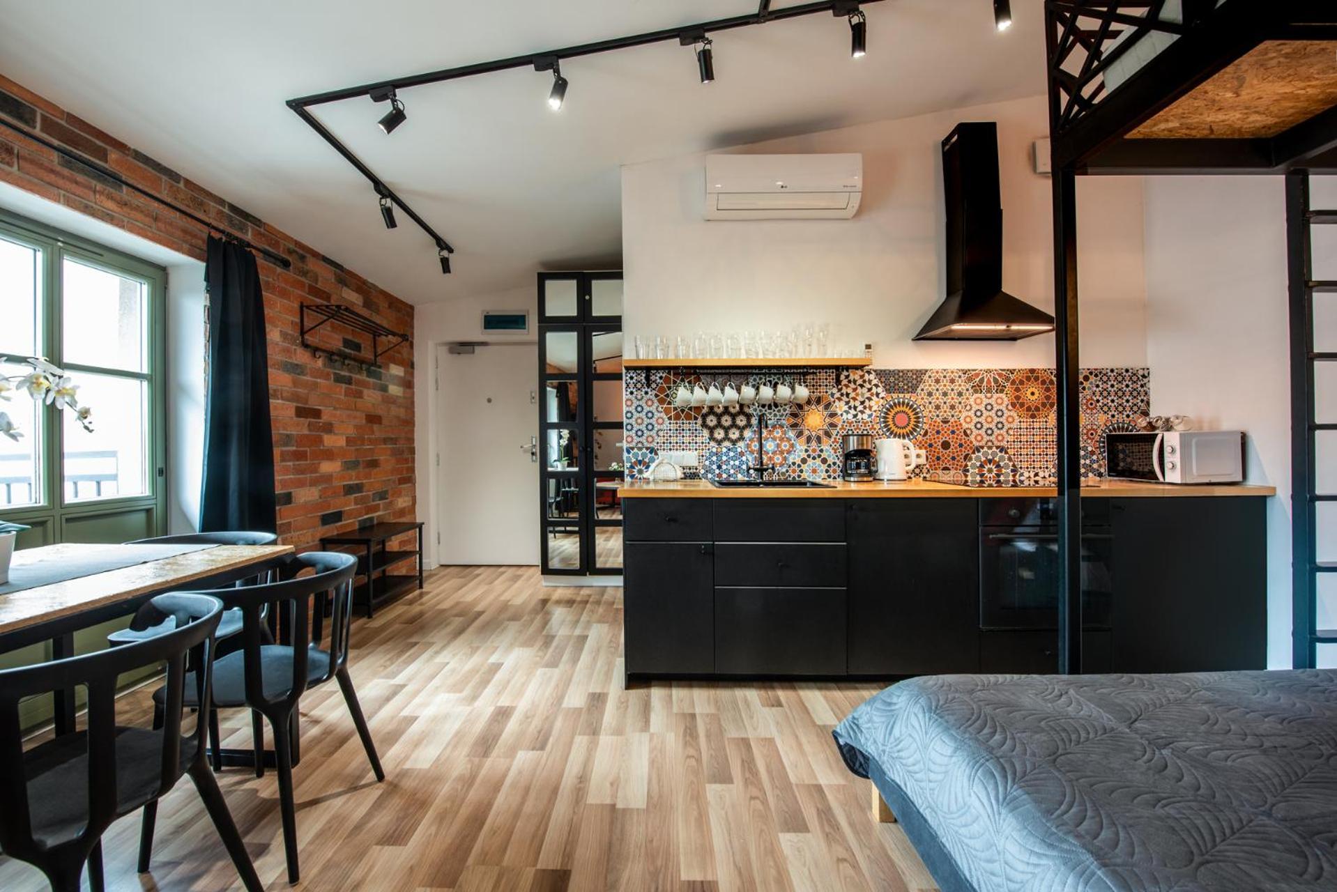 Modern Apartment Arizona Studio Old Town Dietla Balcony คราคูฟ ภายนอก รูปภาพ